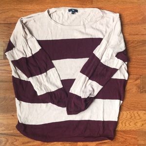 Gap stripped 3/4 sleeve sweater
